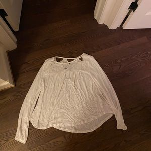White long sleeve blouse